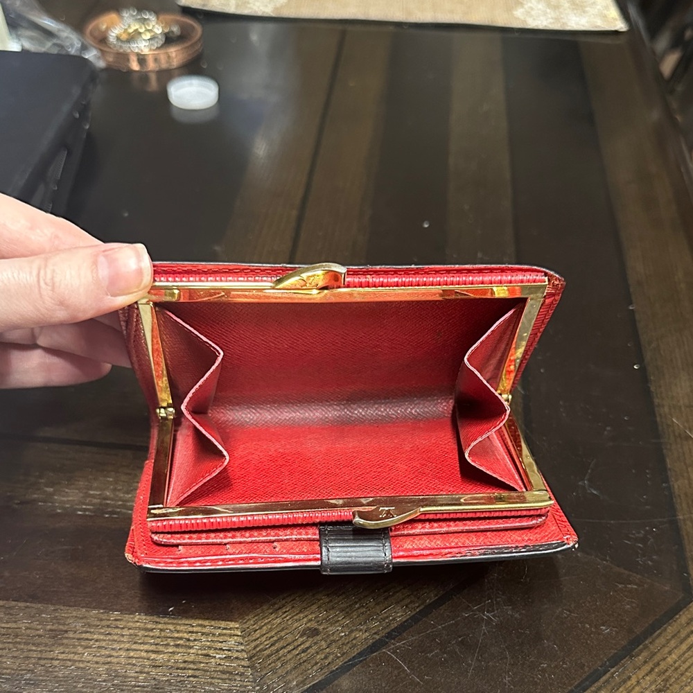 Louis Vuitton Black Wallet - Picture 3 of 3